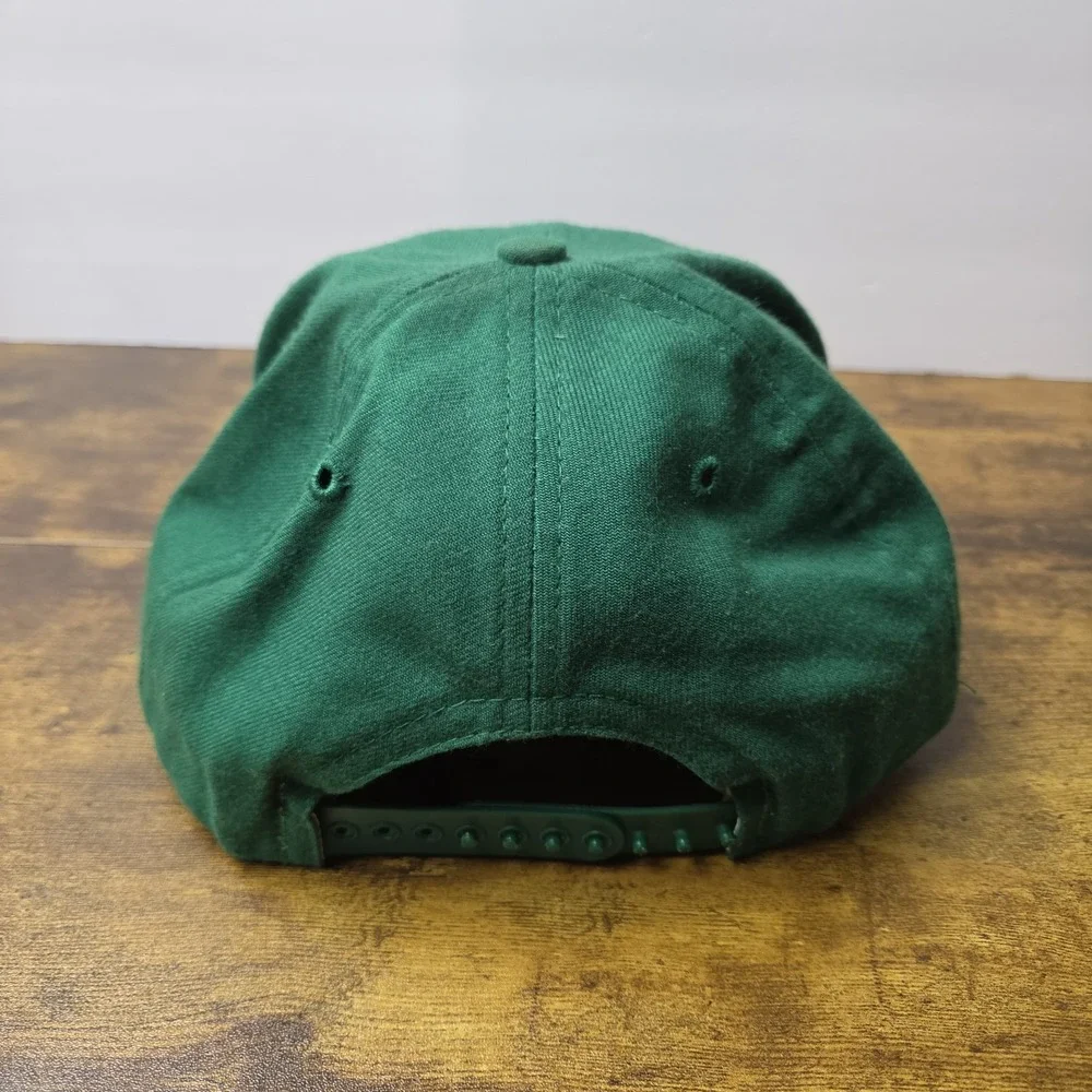 Vintage Atlanta Braves New Era Snapback Hat Green Raised Script A Logo USA Made